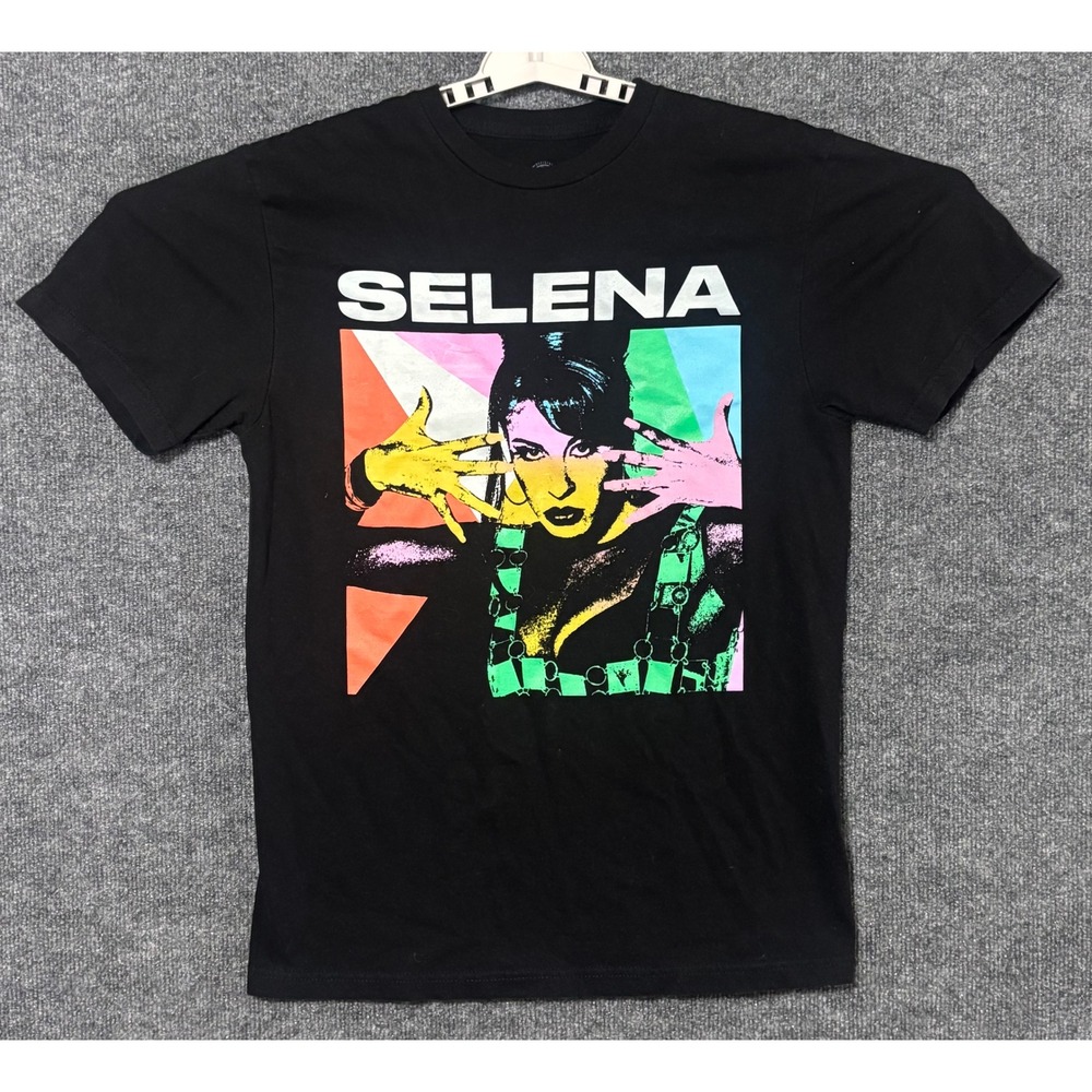 Selena Quintanilla Music Black Graphic T Shirt Mens‎ Medium